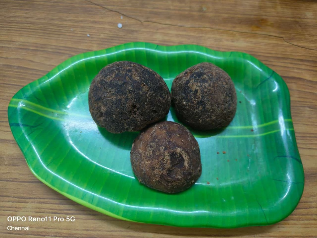 Kovilpatti karupatti powder 